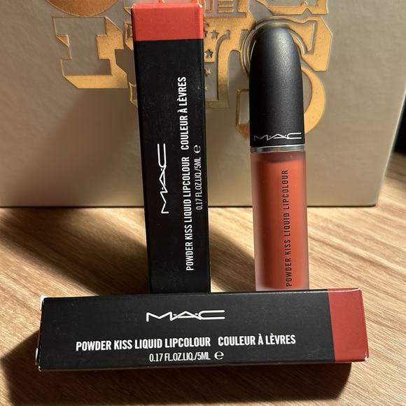 ๐ SORRY NOT SORRY a MAC POWDER KISS LIQUID LIPCOLOUR. RETAILS $27. NEW / BOX. - Picture 8 of 10